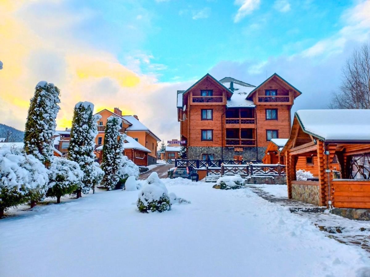Forest House Tatariv Ngoại thất bức ảnh
