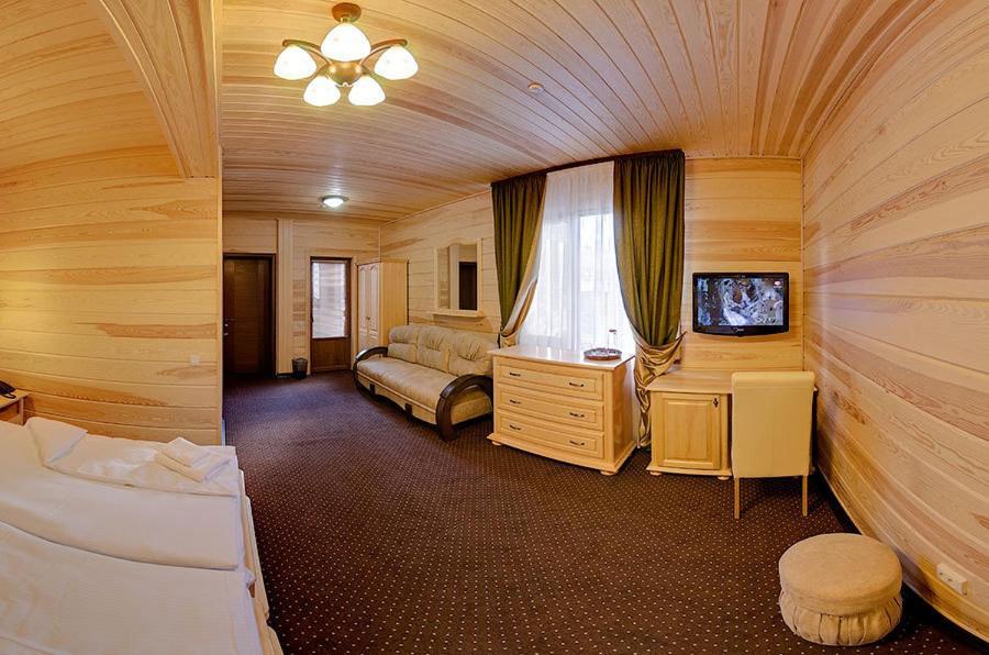 Forest House Tatariv Phòng bức ảnh