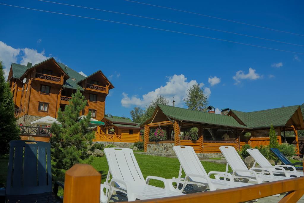 Forest House Tatariv Ngoại thất bức ảnh