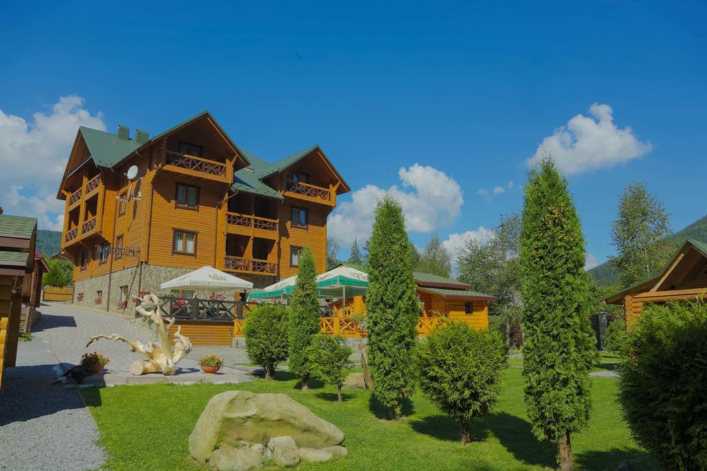 Forest House Tatariv Ngoại thất bức ảnh